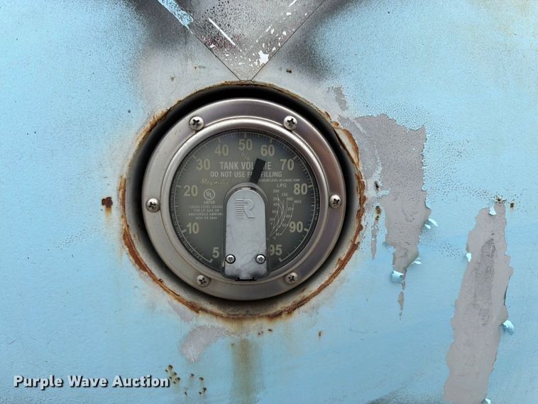 image for item FK3255 1991 Bulk Truck and Transport propane tank