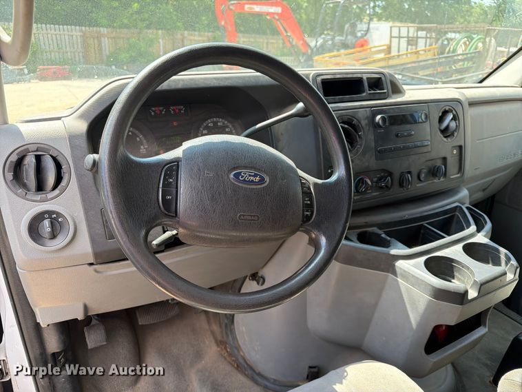 image for item FK3503 2013 Ford E150 van