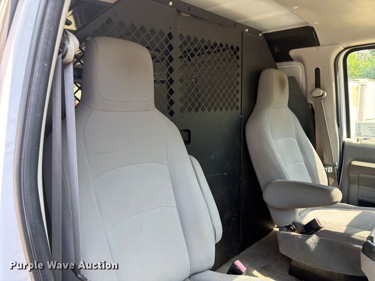 image for item FK3503 2013 Ford E150 van