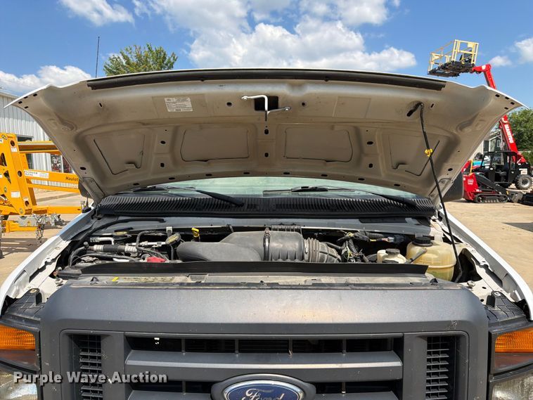 image for item FK3503 2013 Ford E150 van