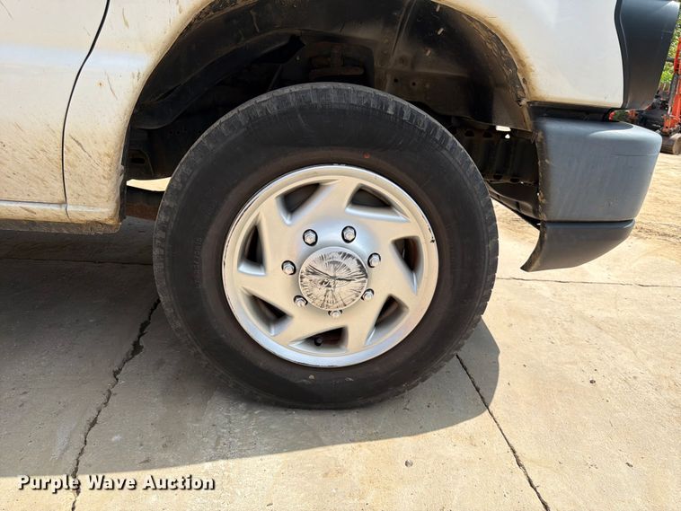 image for item FK3503 2013 Ford E150 van