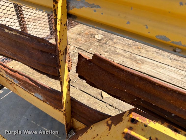 image for item FK3504 1998 Redi Haul utility trailer