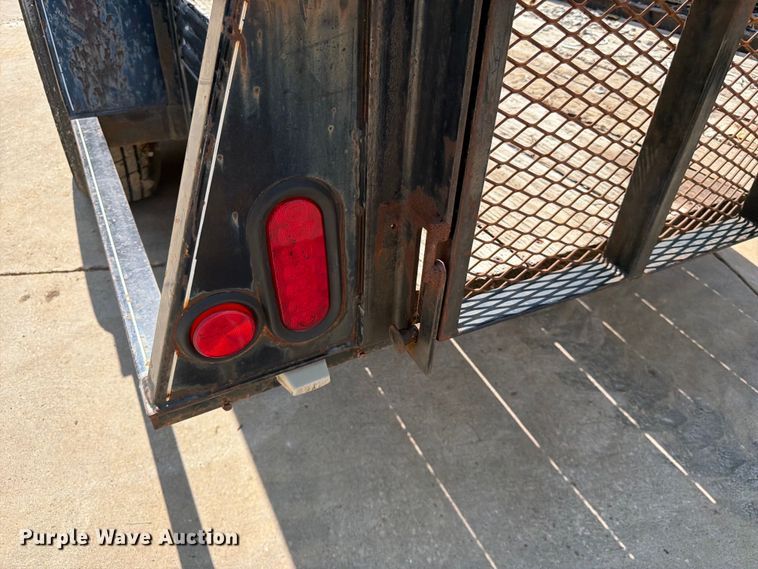 image for item FK3505 2006 Redi Haul RH10UT utility trailer