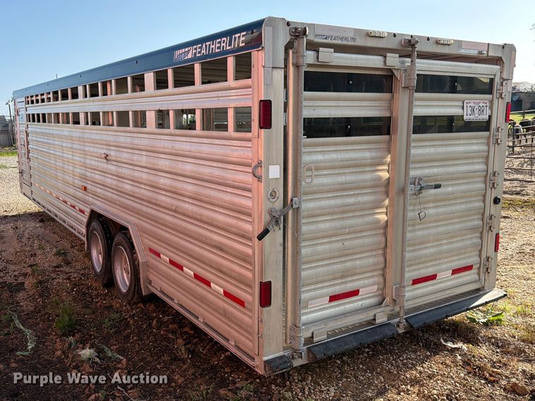 image for item FK3522 2020 Featherlite Trailers livestock trailer