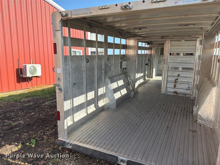 image for item FK3522 2020 Featherlite Trailers livestock trailer