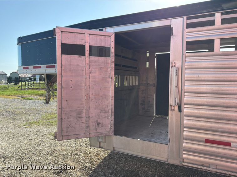 image for item FK3522 2020 Featherlite Trailers livestock trailer