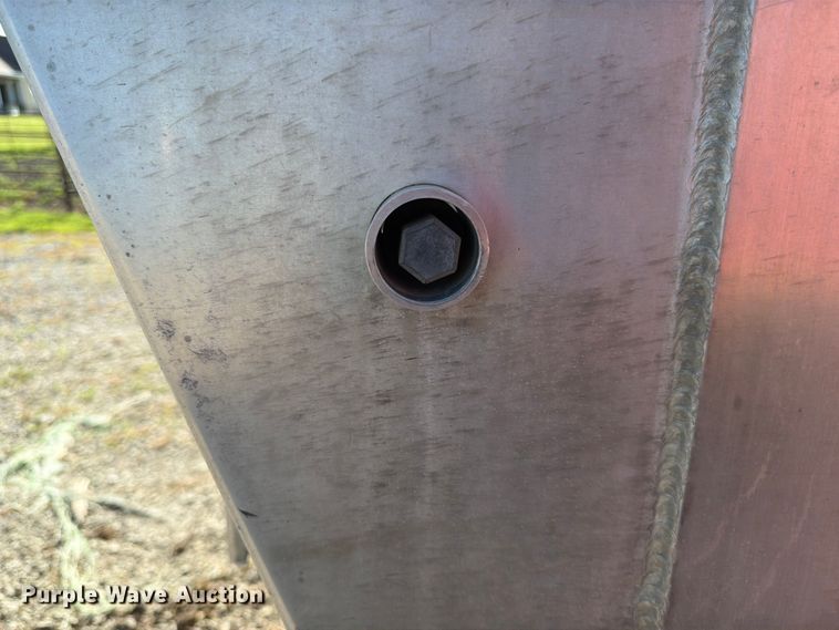 image for item FK3522 2020 Featherlite Trailers livestock trailer