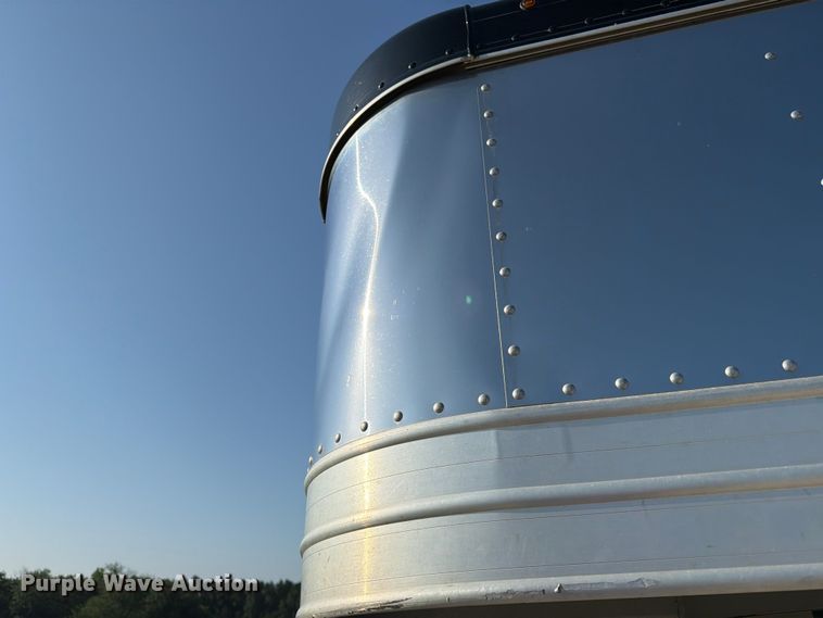 image for item FK3522 2020 Featherlite Trailers livestock trailer