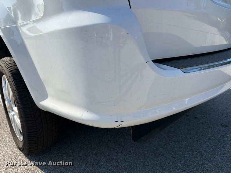 image for item FK3528 2014 Dodge Grand Caravan van