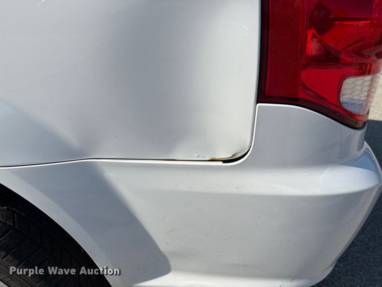 image for item FK3528 2014 Dodge Grand Caravan van