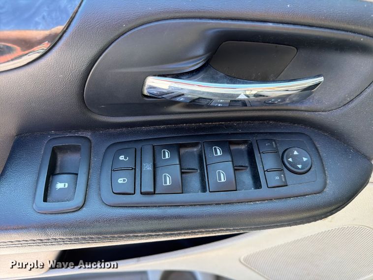 image for item FK3528 2014 Dodge Grand Caravan van