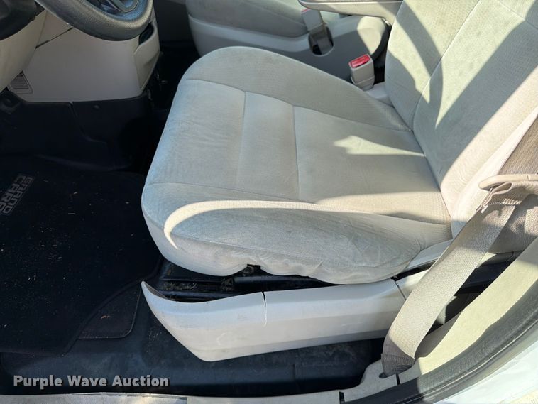 image for item FK3528 2014 Dodge Grand Caravan van