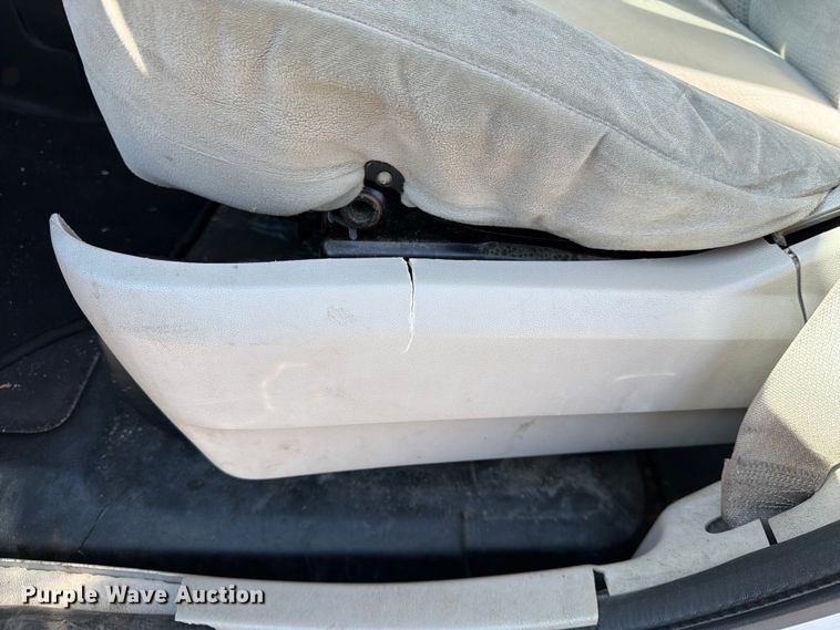 image for item FK3528 2014 Dodge Grand Caravan van