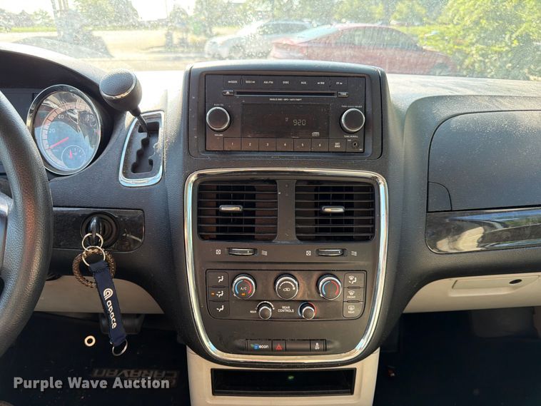 image for item FK3528 2014 Dodge Grand Caravan van
