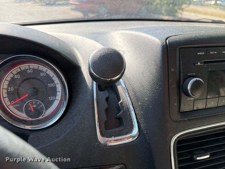 image for item FK3528 2014 Dodge Grand Caravan van