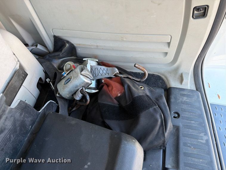 image for item FK3528 2014 Dodge Grand Caravan van