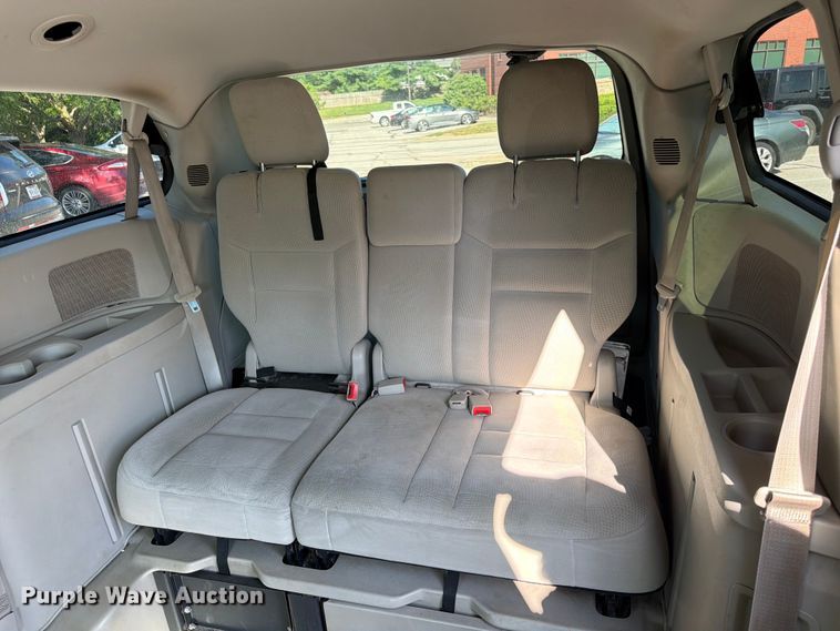 image for item FK3528 2014 Dodge Grand Caravan van