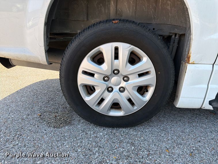 image for item FK3528 2014 Dodge Grand Caravan van