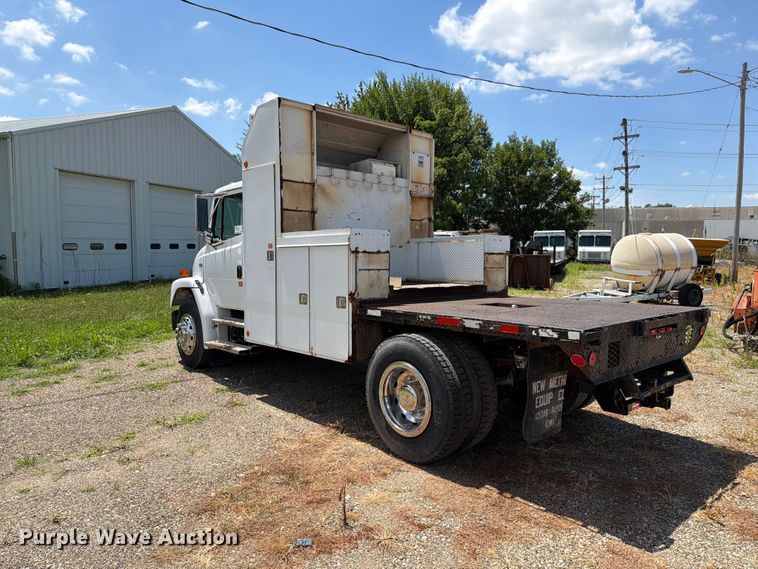 image for item FK4055 2002 Freightliner FL70 utility / service truck