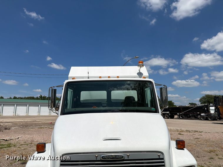 image for item FK4055 2002 Freightliner FL70 utility / service truck