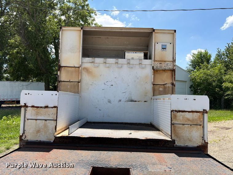image for item FK4055 2002 Freightliner FL70 utility / service truck