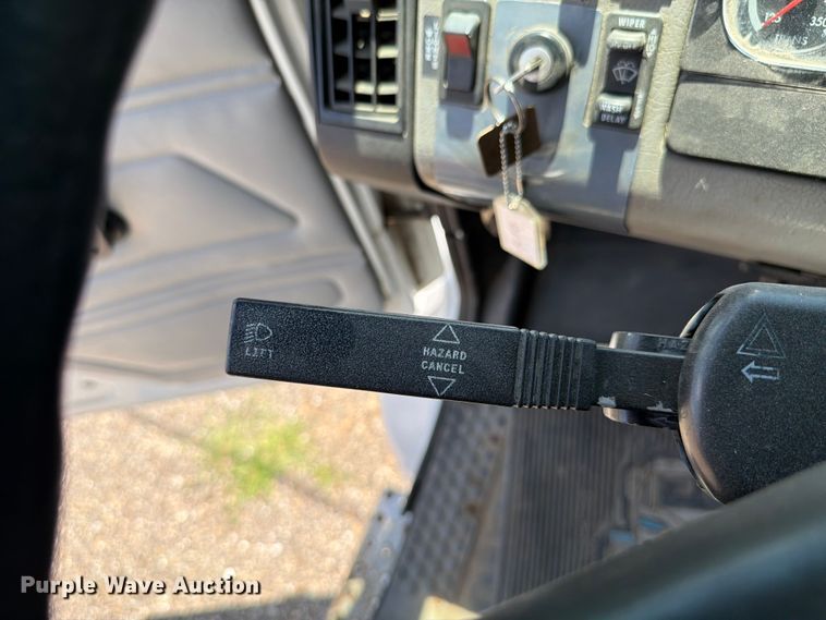 image for item FK4055 2002 Freightliner FL70 utility / service truck