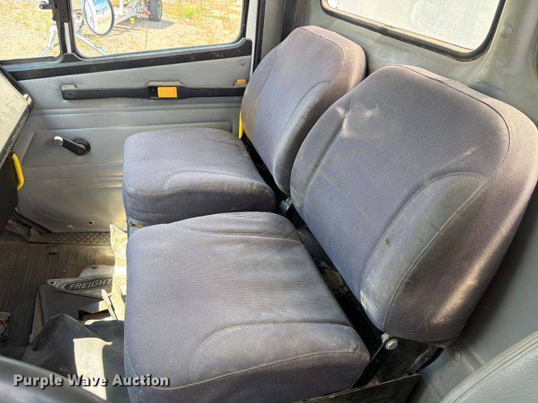 image for item FK4055 2002 Freightliner FL70 utility / service truck