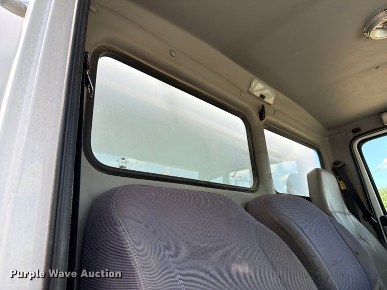 image for item FK4055 2002 Freightliner FL70 utility / service truck