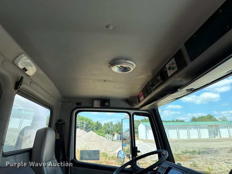image for item FK4055 2002 Freightliner FL70 utility / service truck