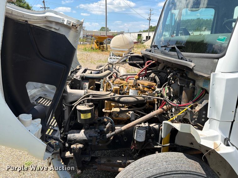 image for item FK4055 2002 Freightliner FL70 utility / service truck