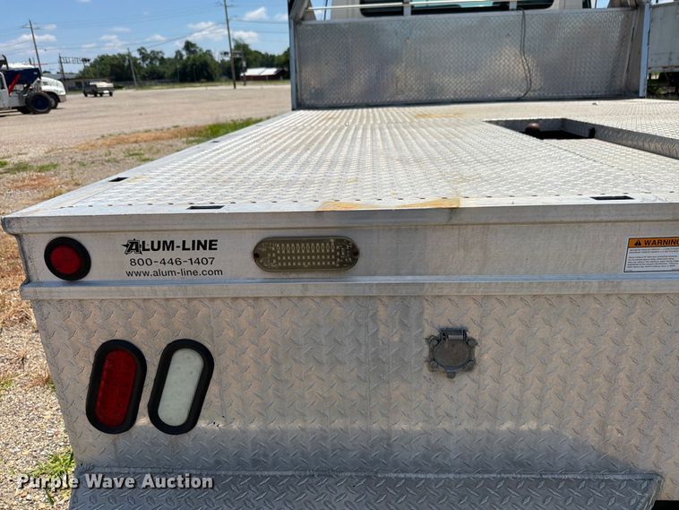 image for item FK4056 2009 Chevrolet C5500 flatbed truck