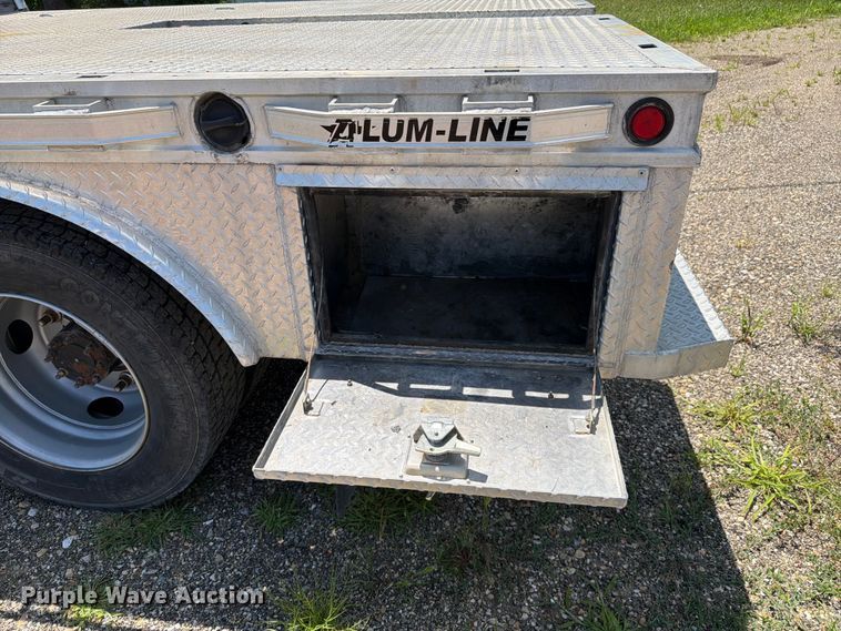 image for item FK4056 2009 Chevrolet C5500 flatbed truck
