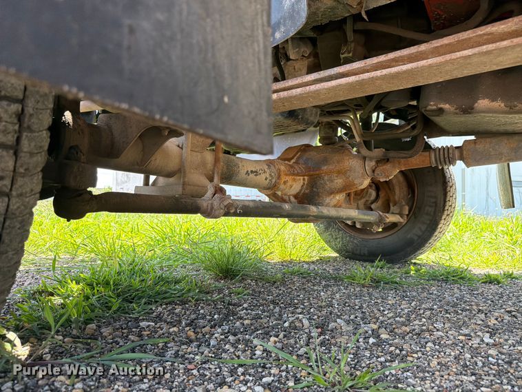 image for item FK4056 2009 Chevrolet C5500 flatbed truck
