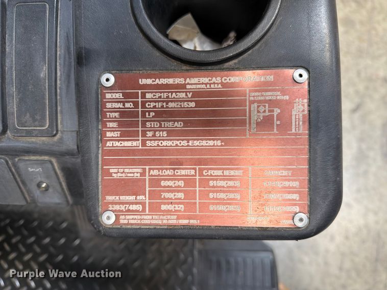 image for item FK4537 2017 UniCarriers CFS40 forklift