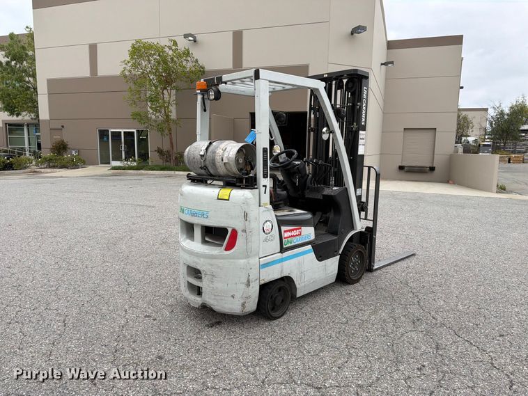 image for item FK4538 2017 UniCarriers CFS40 forklift