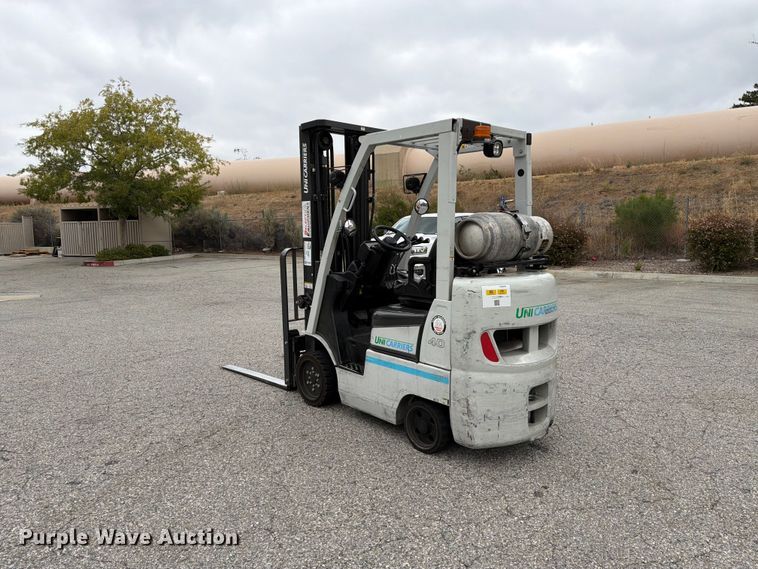 image for item FK4538 2017 UniCarriers CFS40 forklift