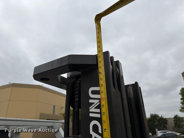 image for item FK4538 2017 UniCarriers CFS40 forklift