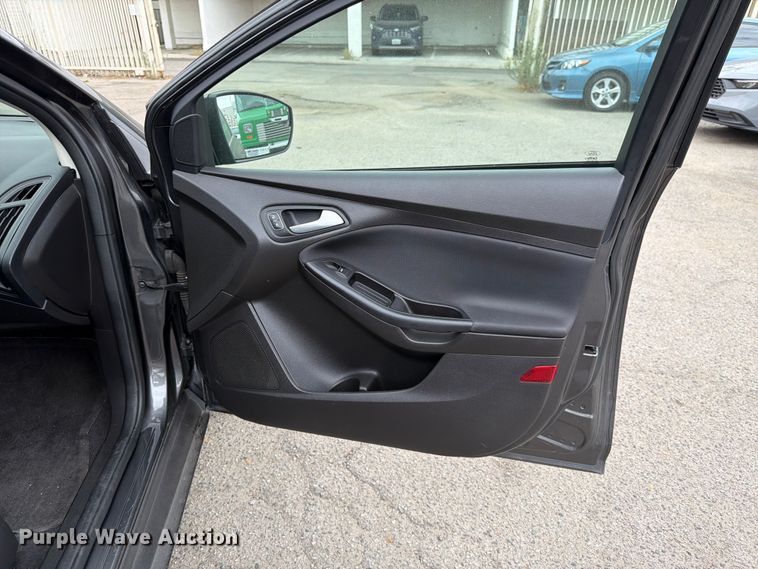 image for item FK4539 2015 Ford Focus 