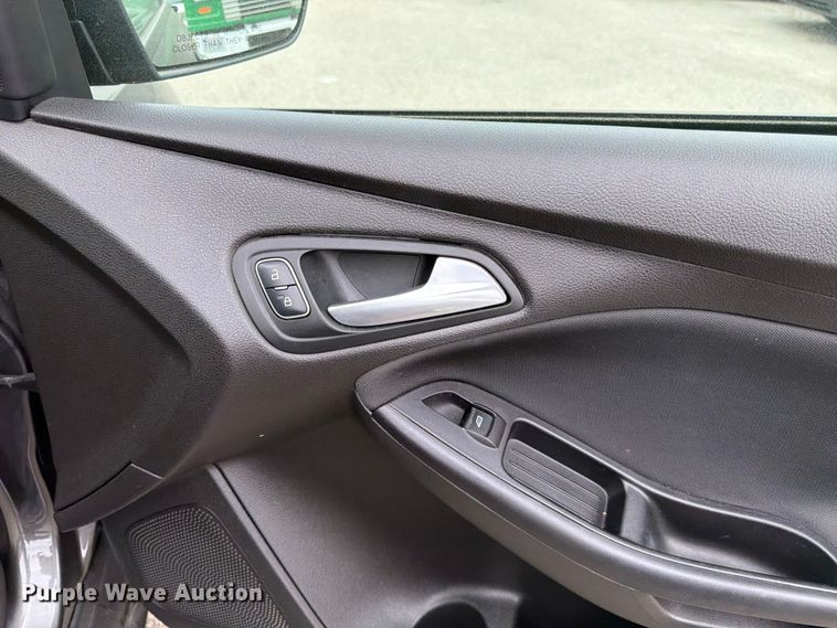 image for item FK4539 2015 Ford Focus 
