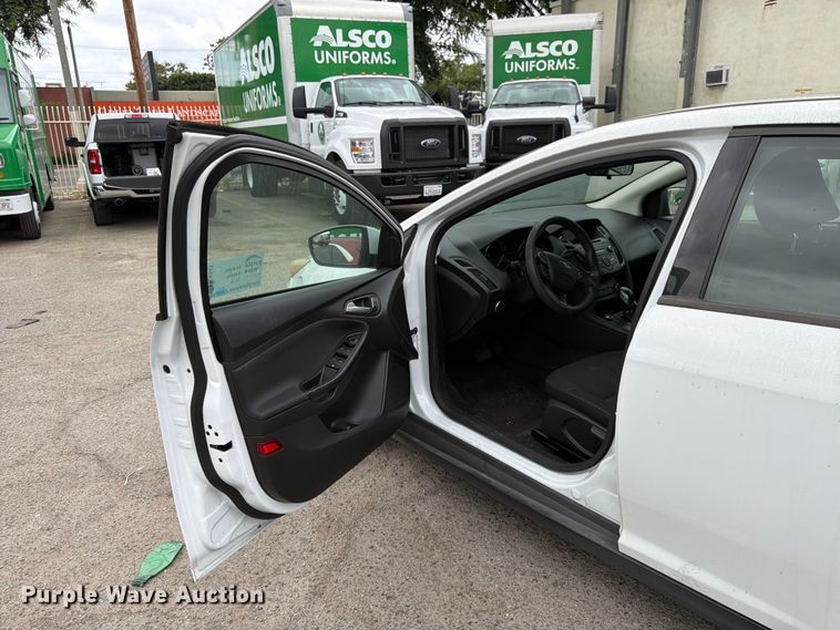 image for item FK4541 2017 Ford Focus 