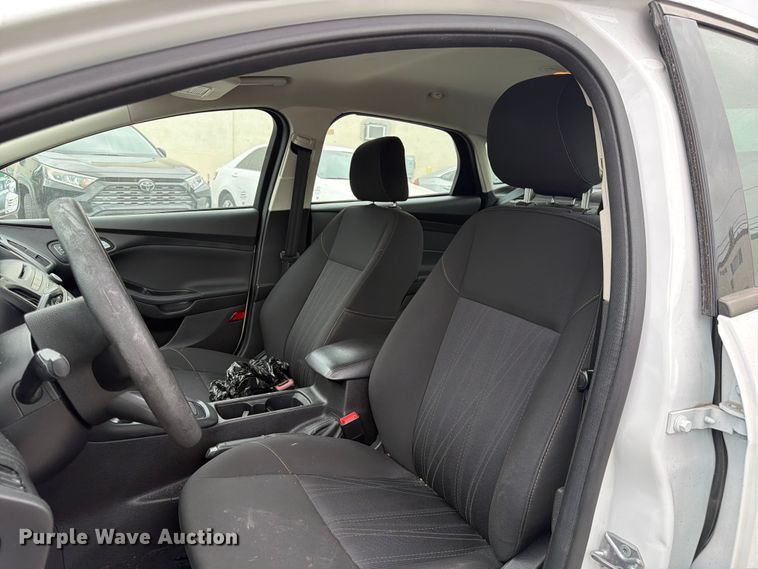 image for item FK4541 2017 Ford Focus 