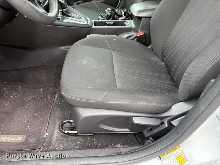 image for item FK4541 2017 Ford Focus 