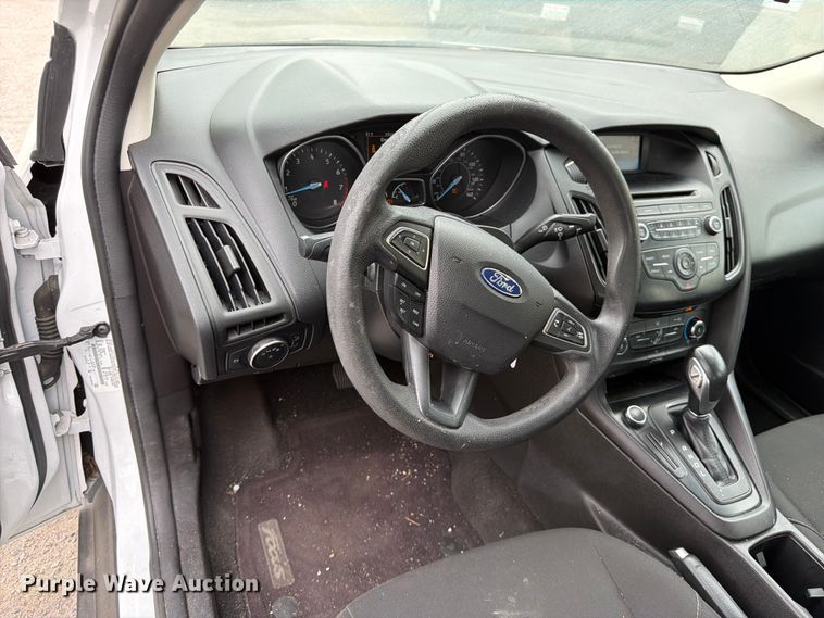 image for item FK4541 2017 Ford Focus 