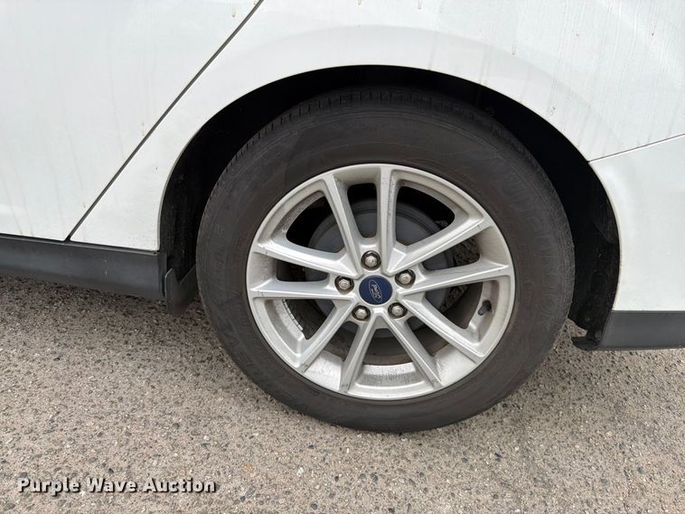 image for item FK4541 2017 Ford Focus 