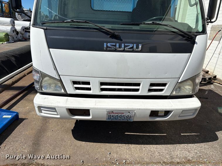 image for item FK4548 2006 Isuzu NPR flatbed truck