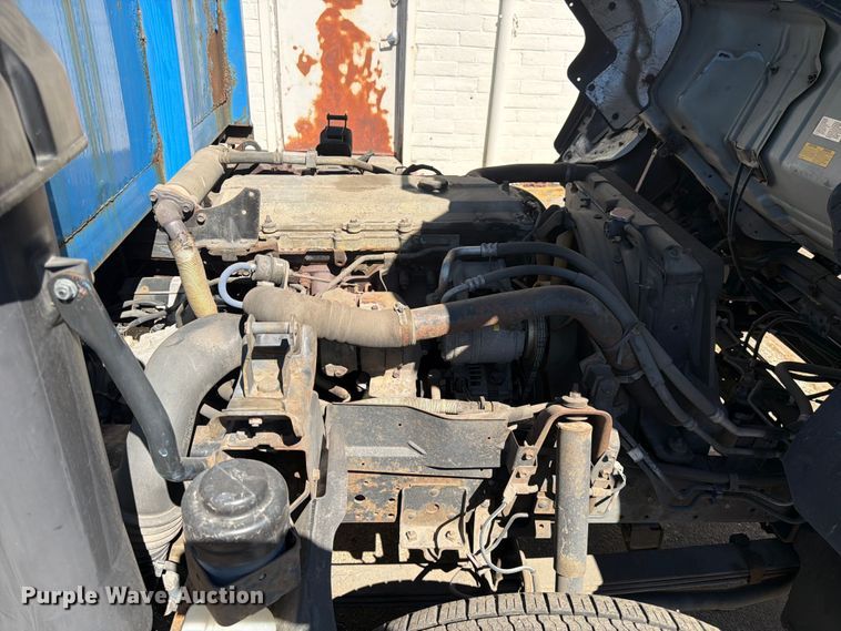 image for item FK4548 2006 Isuzu NPR flatbed truck