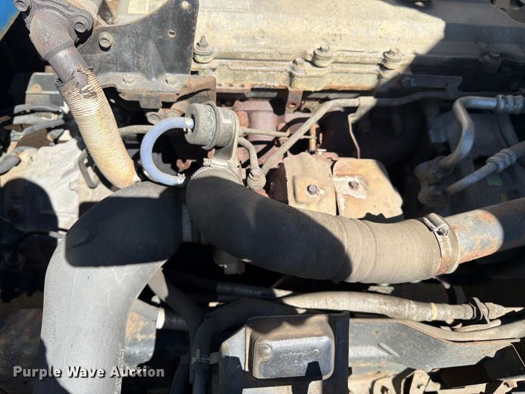 image for item FK4548 2006 Isuzu NPR flatbed truck