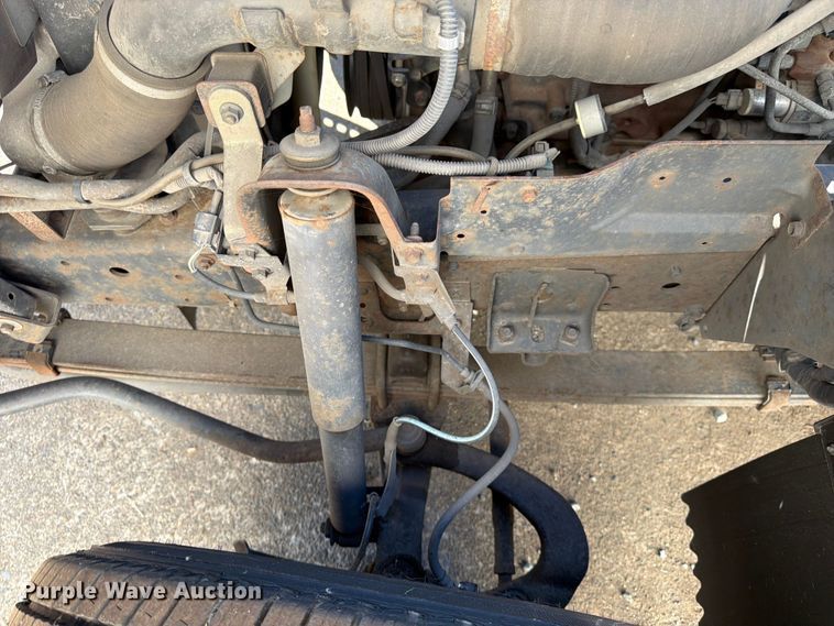 image for item FK4548 2006 Isuzu NPR flatbed truck