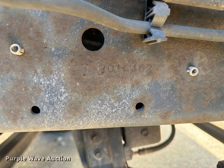 image for item FK4548 2006 Isuzu NPR flatbed truck