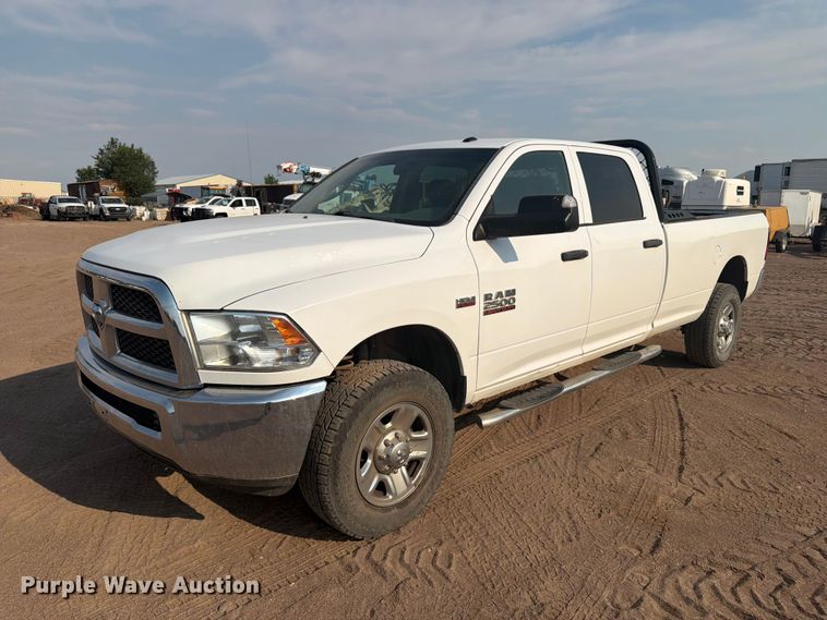 image for item FM7581 2017 RAM 2500 Crew Cab pickup truck